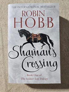 Shaman's Crossing de Robin Hobb - Libro de bolsillo - Imagen 1 de 2