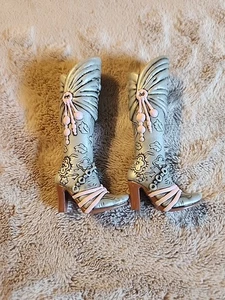 Barbie My Scene Fashion Kennedy Boots - Picture 1 of 5