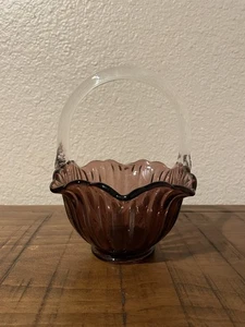 Vintage L.E. Smith Amethyst Glass Basket 1970’s *MINT* - Picture 1 of 9
