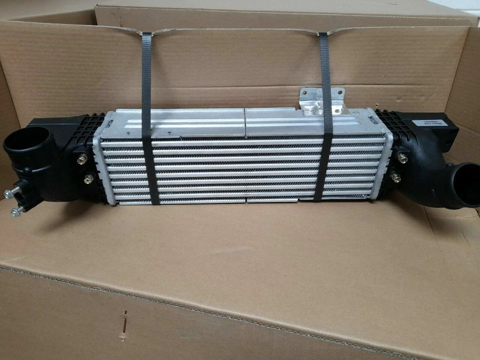 Intercooler for Kia Sorento I JC 2006-2009 2.5 CRDi 28190-4A470 — 第 1/3 张图片