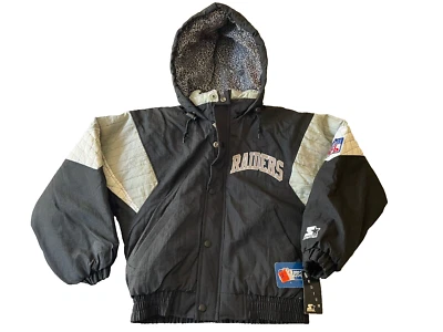 1990-е OAKLAND RAIDERS СТАРТЕР ПАРКА КУРТКА МОЛОДЕЖЬ MED JORDAN ЦЕМЕНТ НЕИСПОЛЬЗОВАННЫЙ ЗАПАС - Изображение 1 из 4