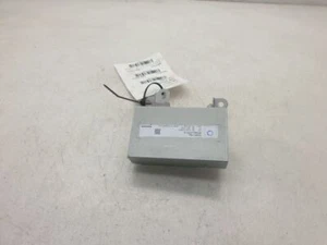 MÓDULO INVERSOR DE POTENCIA 16-19 TOYOTA PRIUS FOUR 1,8 L TRACCIÓN DELANTERA - Imagen 1 de 12