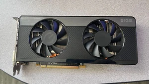 EVGA G-SYNC Support GeForce GTX 660 FTW Signature 2 3GB 192bit GDDR5 PCIE 3.0x16 - Picture 1 of 5