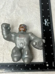 Heroes of Goo Jit Zu DC CYBORG Action Figure Hero Pack Super Crunchy - BB75 - Picture 1 of 4
