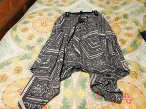 Arizona, Size 7/8, NWT, Blue & White Skirt, Super Cute - Picture 1 of 2