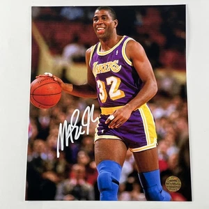 Magic Johnson Signed Photo Autographed 8x10 LA Lakers Legend #32 w/COA - Picture 1 of 8