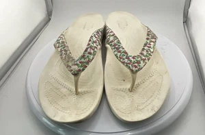 Crocs Women’s Size 10 Kadee ll Flamingo Print Flip Flip White Pink Comfort Shoe - Picture 1 of 5