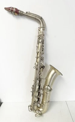 Antiguo saxofón melodía 1921 CG Conn New Wonder Series 1 C con estuche rígido Foto 1 de 4