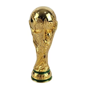 2026 Offiziell lizenzierte FIFA World Cup Replica Trophy 70 mm 2,5 Zoll Fußball Futbol - Bild 1 von 3