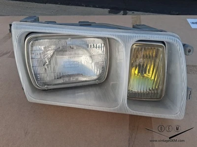 79-86 Mercedes Benz W126 OEM headlight BOSCH, RIGHT - Image 1 of 4