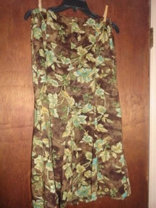 Women's Medium Brown flowered skirt with lining - Picture 1 of 6