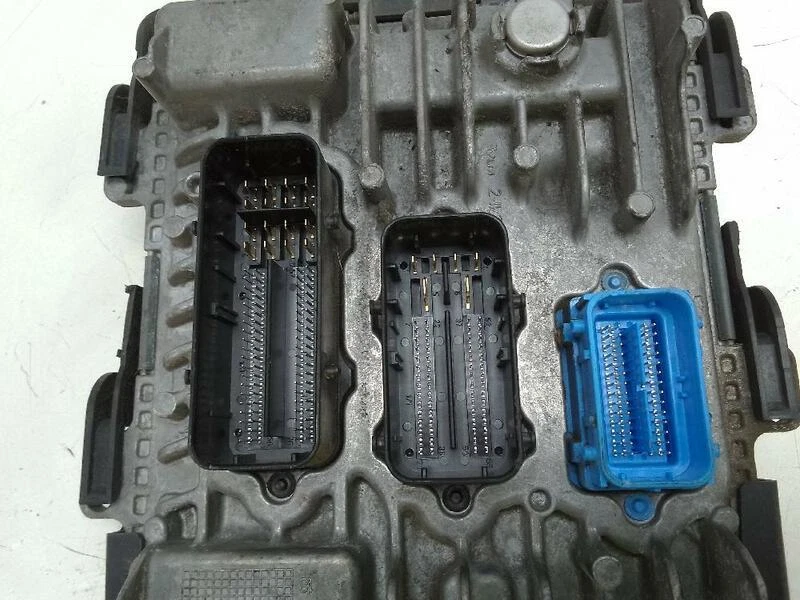 S180236501Z9 centralita motor uce para OPEL INSIGNIA B COUNTRY TOURER 2017 - Immagine 1 di 4