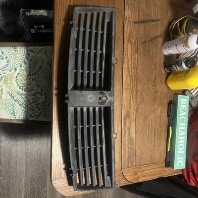 Parrilla inferior delantera para Suzuki Kizashi 2010 a 2013 C9799 OEM DG1 Foto 1 de 4