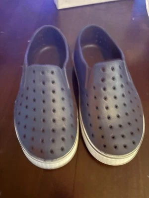 Zapatos Native “Miles” Azul Marino Talla Niño 12 Foto 1 de 4