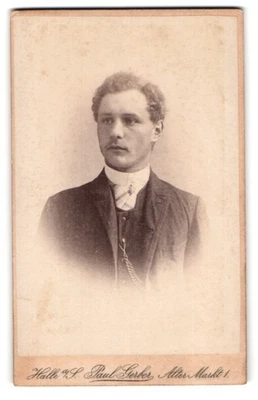 Fotografie Paul Gerber, Halle a/S, Alter Markt 1, Porträt eines Studenten Hugo   - Bild 1 von 2