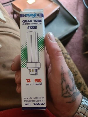 Satco S8332 CFD13W/4P/841 13W 4-Pin G24q-1 T4 CFL 4100k Cool White - Image 1 of 3