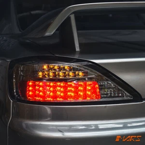 Luces traseras LED de humo e indicadores secuenciales YASHIO para Nissan 200SX Silvia S15 - Imagen 1 de 14