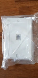 Siemens S39334-Z93-C12 Anschlußdose für opti Point Wandhalterung RJ11 - Bild 1 von 2