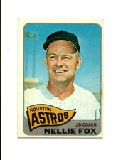 1965 TOPPS #485 Nellie Fox: Houston Astros: 2B Head Coach: Baseball Card: MLB