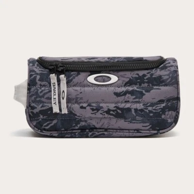 Bolsa Oakley Enduro Beauty Case Tiger Mountain Camo Cinza Nova - Imagem 1 de 3