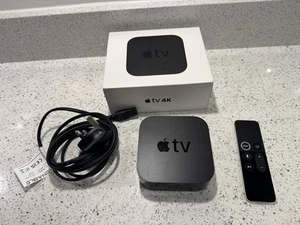Apple TV 4K (1st Gen) A1842  Media Streamer - Picture 1 of 10