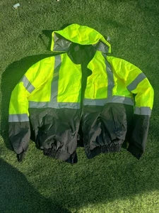 The Wild Wear Men’s 2X Neon Safety Zip-Up Reflective Water-Resistant - Picture 1 of 5