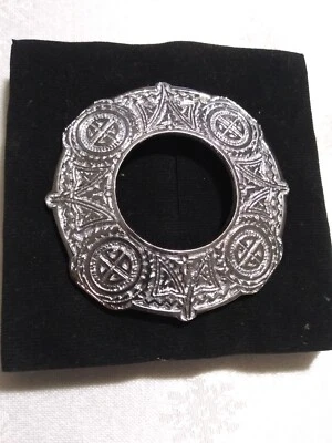 RUNWAY PIECE HUGE THICK ORNATE CELTIC / GOTHIC CLOAK BROOCH PIN NEW! - Image 1 of 4