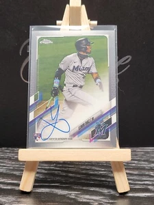 2021 Topps Chrome - Rookie Autographs #RA-LD Lewin Diaz (AU, RC) - Picture 1 of 2
