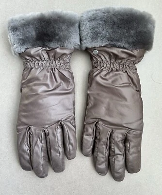 $85 UGG® Fontanne Smart Genuine Shearling Trim Gloves Women's L/XL - Image 1 of 4