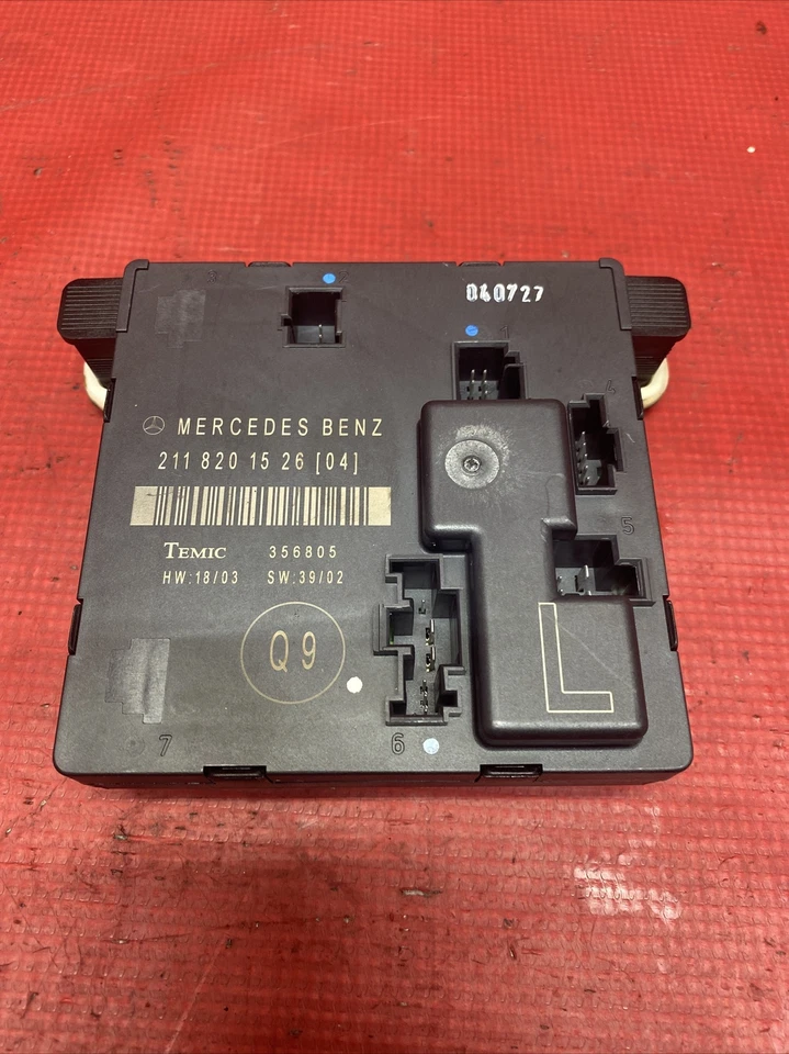 Módulo de control de puerta del conductor trasero izquierdo Mercedes-Benz E320 E350 E500 2005 fabricante de equipos originales Foto 1 de 4