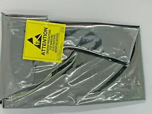 Q LOGIC PC2010403-11 QLA1040 PCI SCSI CONTROLLER BOARD with cables and box - Picture 1 of 8