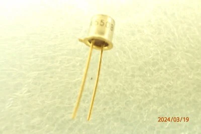 SGS TAA550B Voltage Stabilizer Gold Pins 2-Pin UK Stock - Image 1 of 2