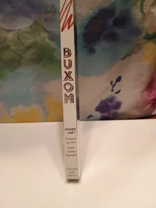 Delineador de labios Buxom Power Line rellenante en carretilla peligrosa. Tamaño completo, 0,011 oz. - Imagen 1 de 4