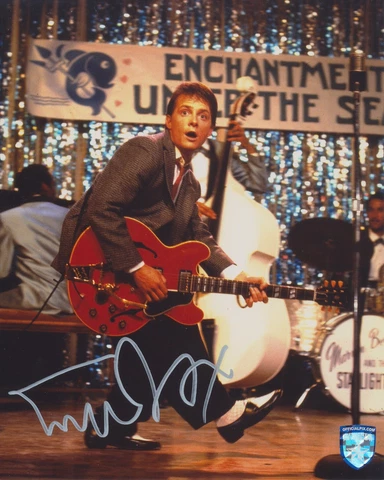 MICHAEL J FOX Signed BACK TO THE FUTURE Autograph 8x10 Official Pix OPX 143915 Cover
