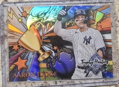 Aaron Judge 2022 Topps Stadium Club Chrome Trophy Hunters #RL-13, 04/25 MVP - Image 1 of 4