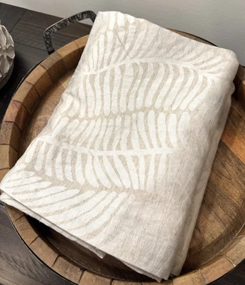 "1 panel de cortina transparente West Elm Trailing Fern 48x84"" beige tencel natural" Foto 1 de 4