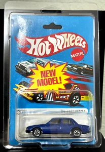1981 HOT WHEELS BLACKWALL BLUE PEUGEOT VINTAGE CARDED DIECAST GREAT CONDITION! - Picture 1 of 4