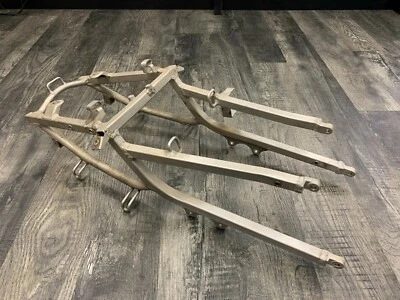 Suzuki 2001 GSXR600 600 OEM Rear Subframe Frame Bracket Seat Rail - GOOD - Image 1 of 4