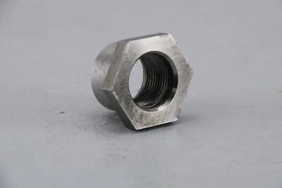 2008 Harley Road King cesta de embreagem transmissão eixo principal porca 37496-90A - Imagem 1 de 4