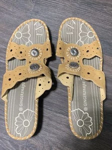 Gingersnaps Women's open toe slides Tan Flip Flops Size 10 Sandals - Picture 1 of 6