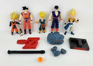 Vintage DragonBall Z 2000 2001 2003 Action Figures Extras 15 Pieces - Picture 1 of 7