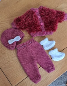 Hand Knitted Dolls Clothes for a 14-16 Inch Doll - Picture 1 of 2