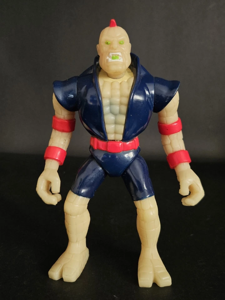 Captain Planet Duke NUKEM 夜光可动人偶 1991 年老虎电子  — 第 1/4 张图片