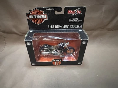 Harley Davidson Maisto Series 17 2003 1:18 diecast 2002 FXDWG Dyna Wide Glide Foto 1 de 4