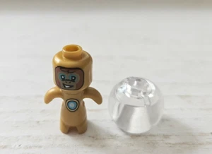 LEGO DREAMZzz: drm037 Albert - Gold Suit Tiny Minifigure - Picture 1 of 2