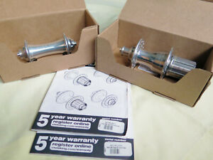 Chris King R45 hubs (28h front / 32h rear) Silver. Brand New/Boxed