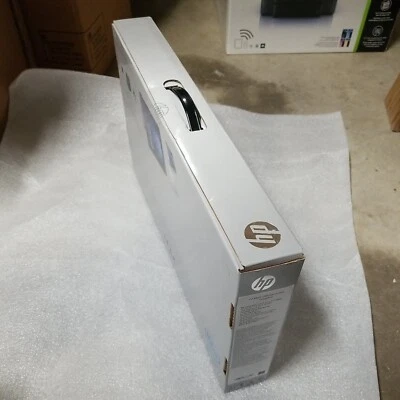 HP Envy x360 Convertible 15-aq267cl Intel i7-8550U, 1TB, 12GB, Touchscreen, W10 - Image 1 of 4