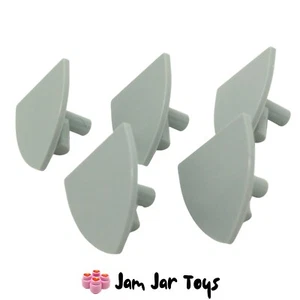 LEGO Knight Shields 5x NEW Plain Grey Triangular Castle Kingdoms Pieces W17 - Picture 1 of 3