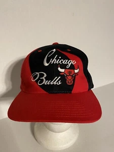 Vintage Chicago Bulls Snapback Hat Pro Player Script RARE - Bild 1 von 6