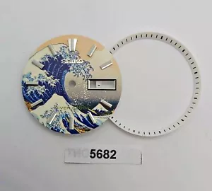 RELOJ SEIKO GREAT WAVE KANAGAWA ESFERA 7S26 0020 SKX007 ESFERA MOD MINUTO PISTA 5682 - Imagen 1 de 4